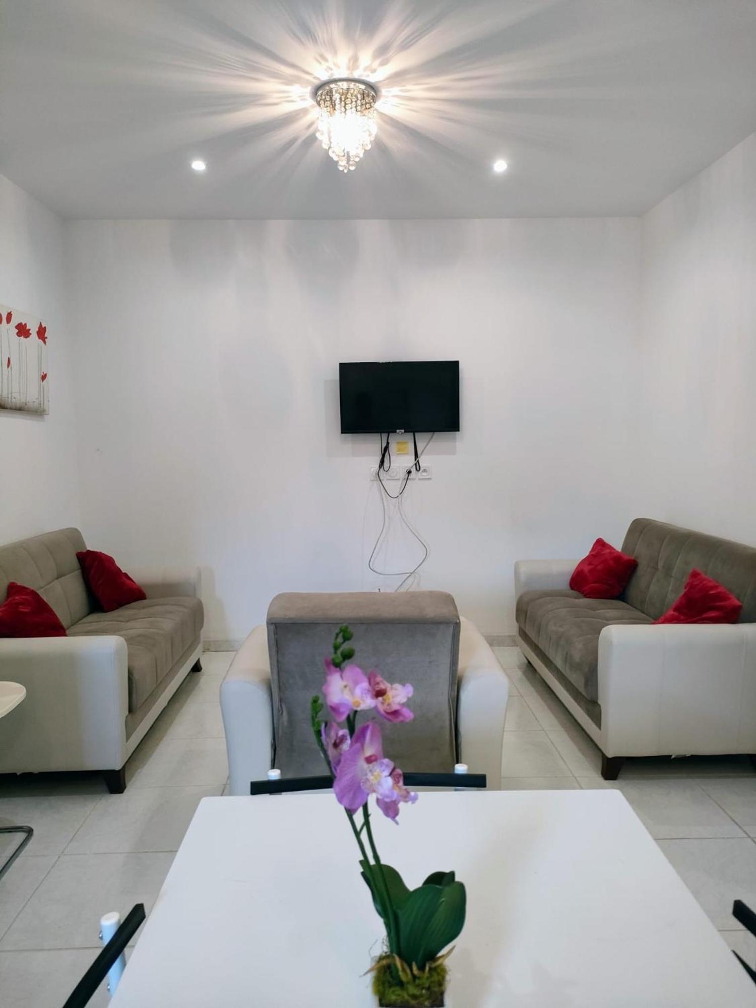 Des Canaris Apartment